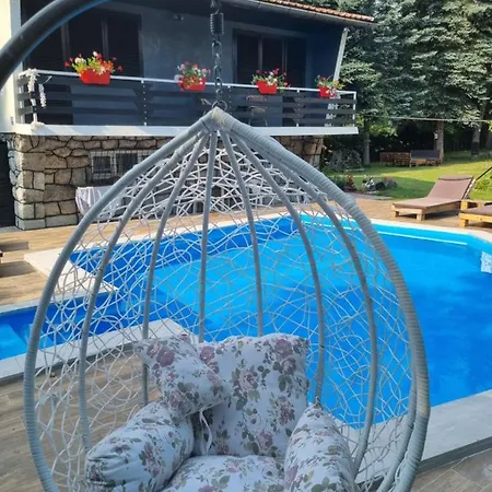 Villa Hipnotic *